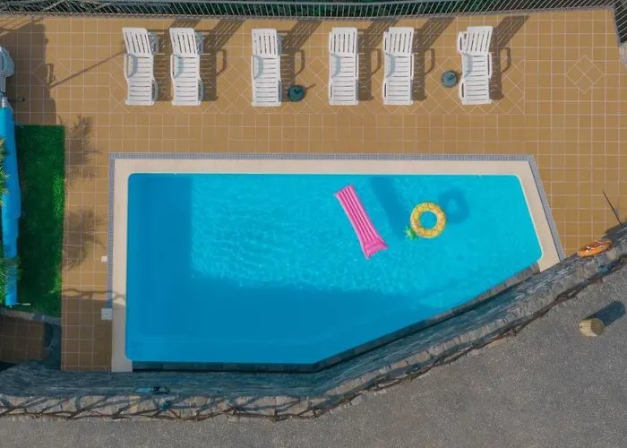 Maria Quinta 13  Maria Quinta *