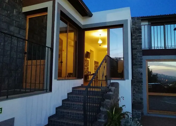 Maria Quinta 13  Maria Quinta Lodge *